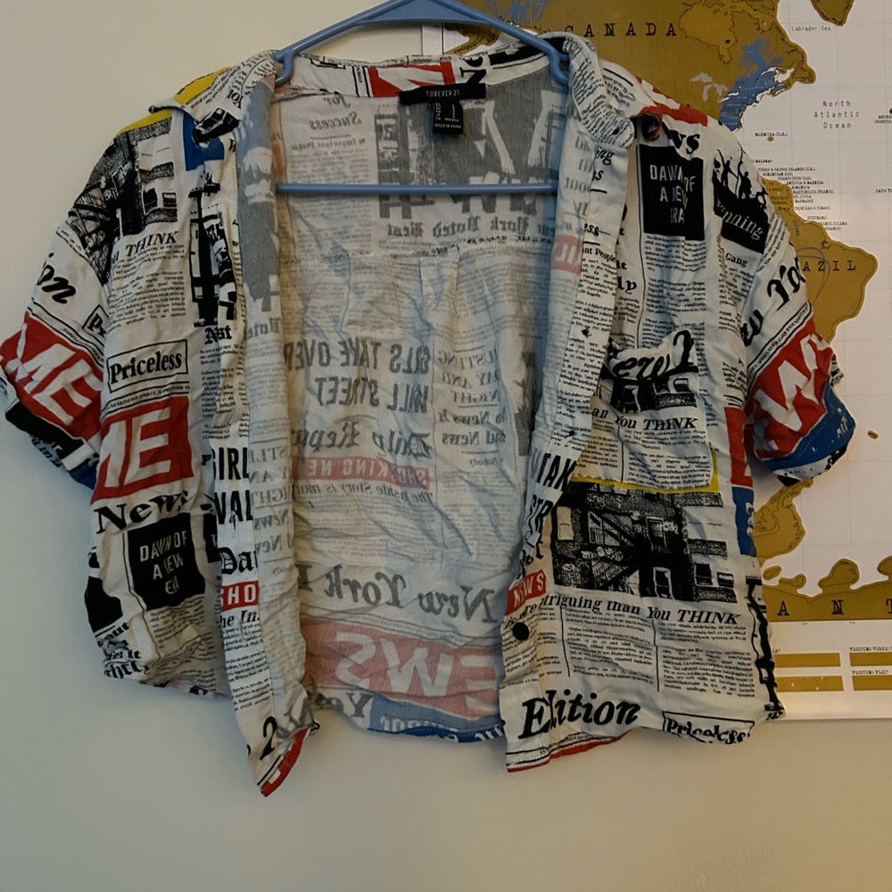News paper button down crop top